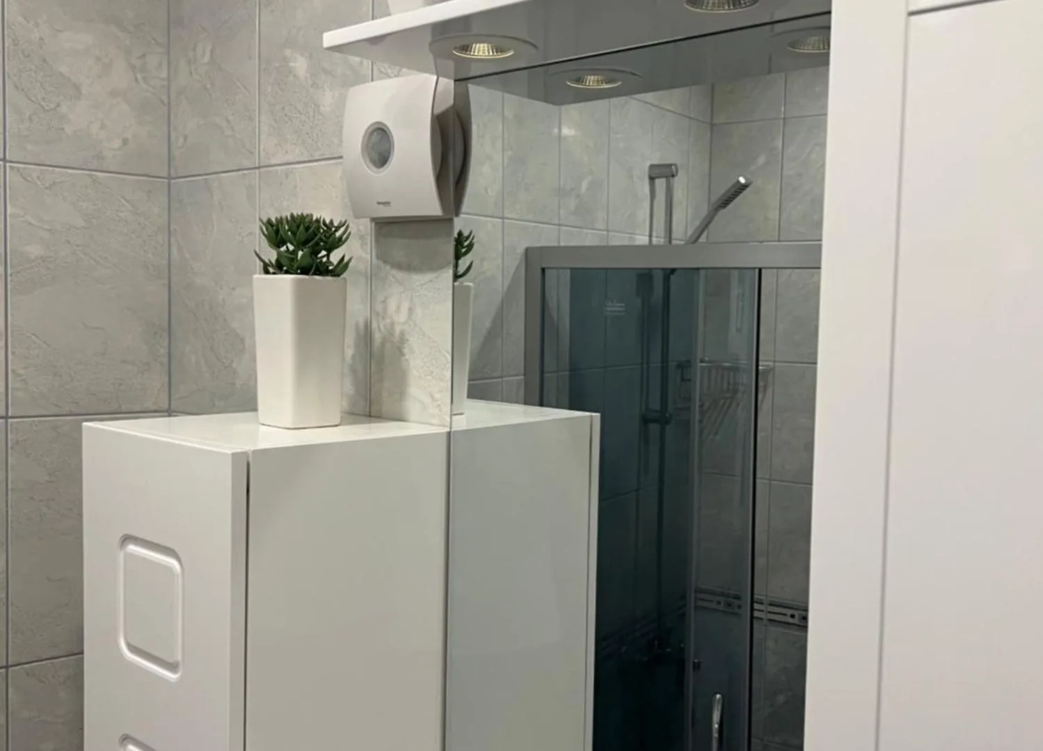 Bodega Apartments I Filibe 0*,